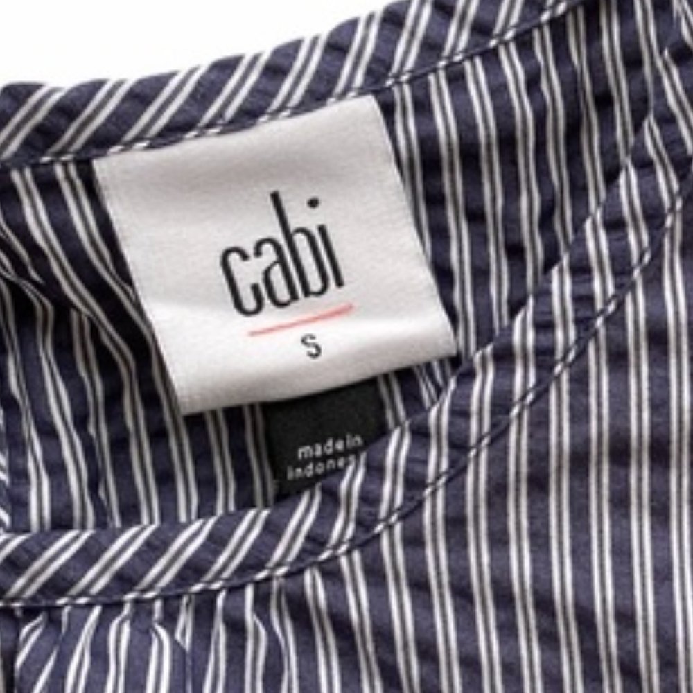 Cabi 5727 Lace Flutter Top Small Euc - image 7